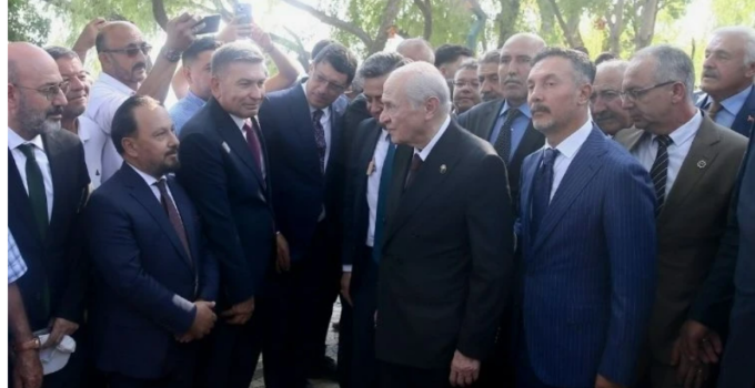 MHP Lideri Bahçeli,  Ahlat Programında Partililer ve Vatandaşlarla Biraraya Geldi…
